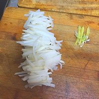 萝卜丝肉丝的做法图解2