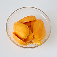 芒果椰浆凉糕的做法图解3