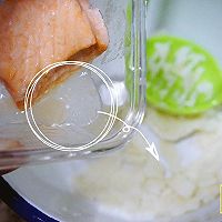 三文鱼山药花菜奶酪球的做法图解6