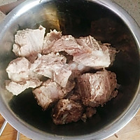 【排骨酸菜炖粉条】东北菜的做法图解3