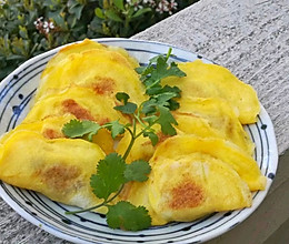 平底锅做高颜值的火锅蛋饺的做法