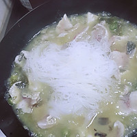 能喝汤的酸菜鱼(少油低脂二人食)的做法图解14