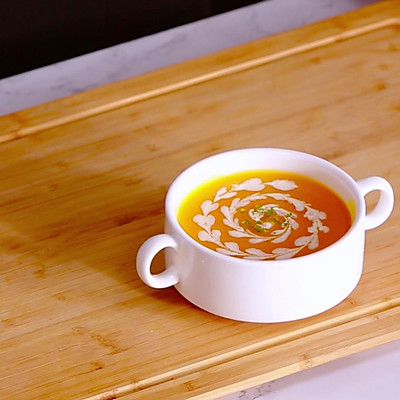 不可思议的得乐思美食视频教程（10）——奶油南瓜汤 