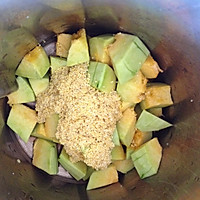 简单方便又美味的豆浆机版南瓜小米粥的做法图解3