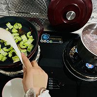 苦瓜绿豆排骨汤的做法图解2
