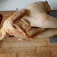 小笨鸡炖蘑菇的做法图解1