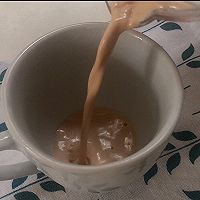 姨妈期也能喝的奶茶：桂圆红枣奶茶的做法图解10