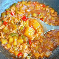 土豆肉末盖浇饭的做法图解2