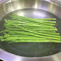 白灼芦笋的做法图解6