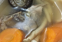 猪脊骨菌汤的做法