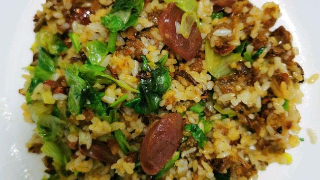 10分钟快手菜—渣海椒炒饭的做法