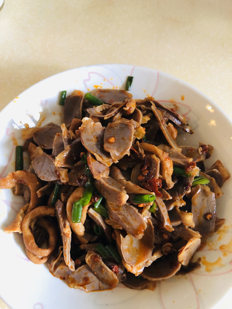 夏季爽口下饭菜凉拌鸡胗鸭肠的做法
