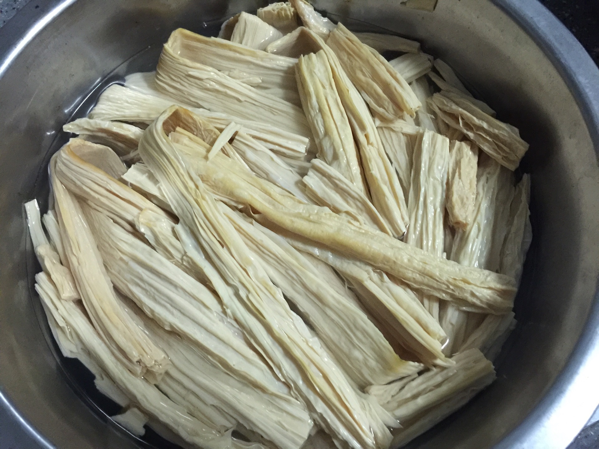 好吃的炒腐竹原来是这样做的，香而不腻，比凉拌的好吃多了_哔哩哔哩_bilibili