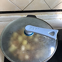 土豆焖鸡的做法图解9