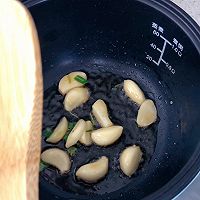 红烧黄辣丁的做法图解3