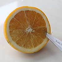 小朋友的辅食：香橙蒸蛋的做法图解2