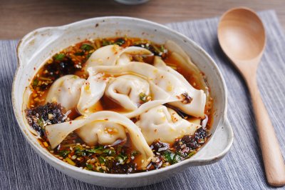 酸汤馄饨