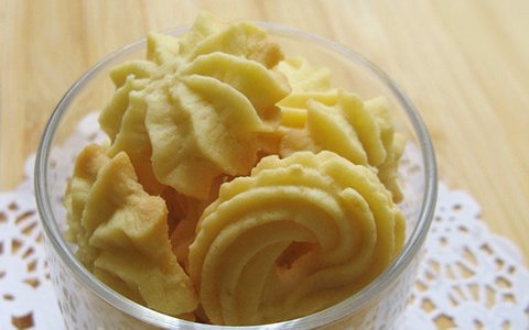 黄油曲奇——最受欢迎的饼干的做法