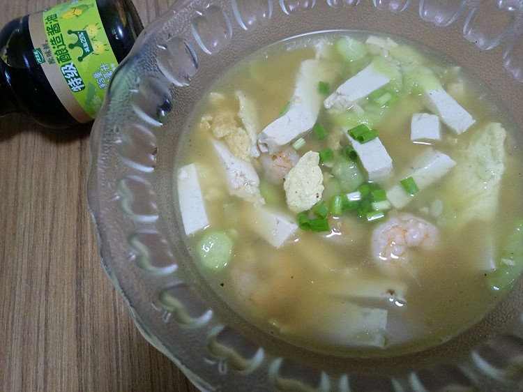 丝瓜虾仁豆腐汤的做法
