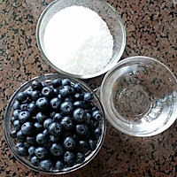 蓝莓果酱--用最简单的材料缔造最美味的食物的做法图解1