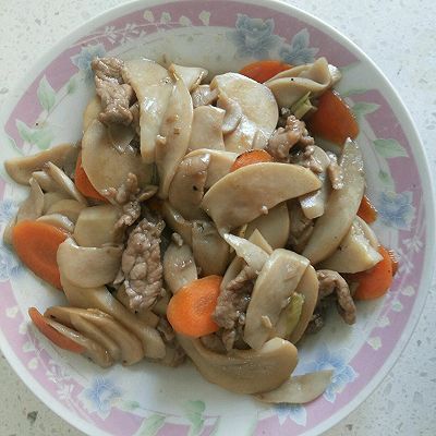 杏鲍菇炒肉