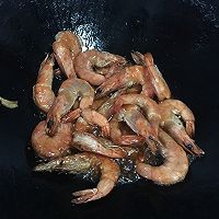 避风塘炒虾的做法图解3