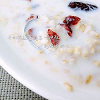 牛奶&燕麦&蔓越莓～美美哒汤饮的做法图解7