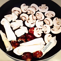 意式风情•松茸蘑菇炖饭的做法图解2
