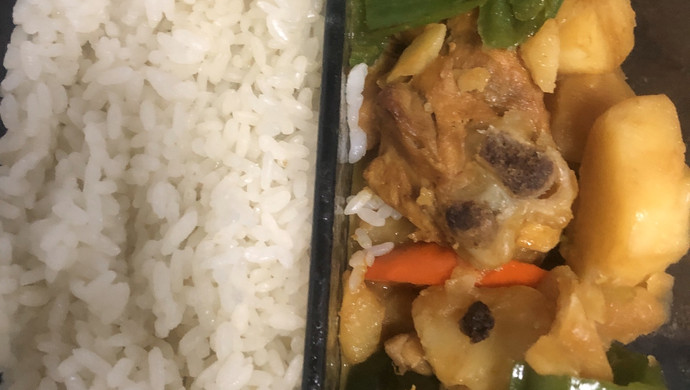 土豆烧鸡