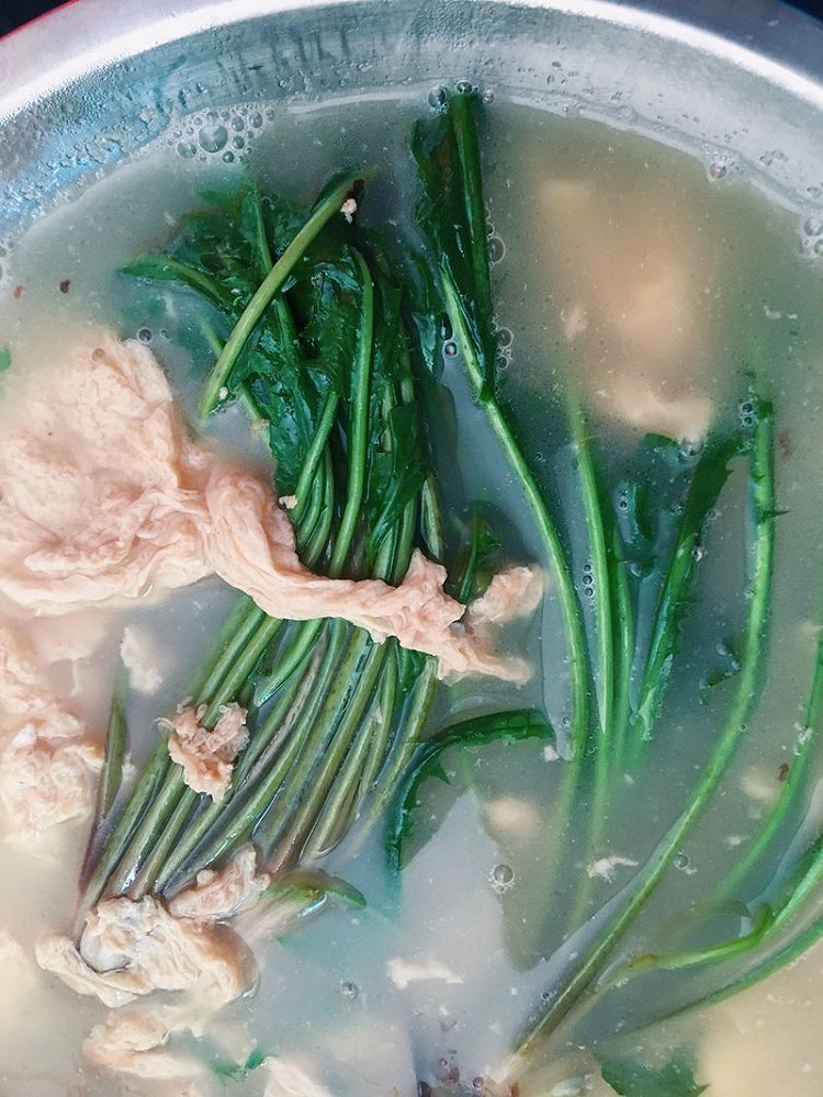 蒲公英鸡蛋汤的做法
