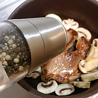 #名厨汁味正当夏#口蘑煎猪排的做法图解6