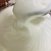 可可纸杯蛋糕（=6寸戚风蛋糕）的做法图解7