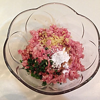 【土豆丸子粉丝汤】的做法图解2