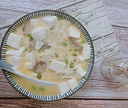 独家#金针菇烧豆腐  鲜嫩爽滑的小白快手菜的做法