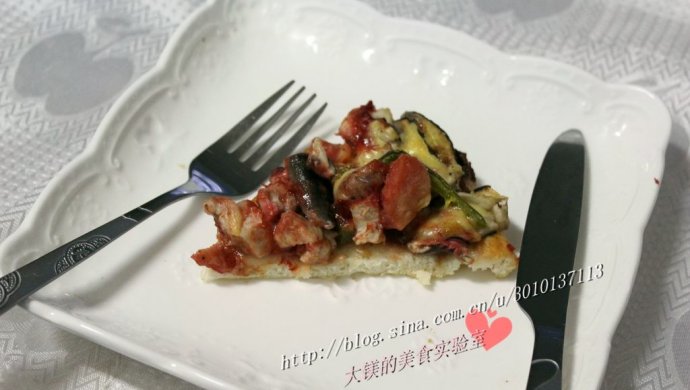 美味披萨自己做---香菇鸡肉披萨（附披萨基础饼皮做法）