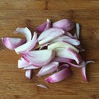 干锅土豆鸭头的做法图解3