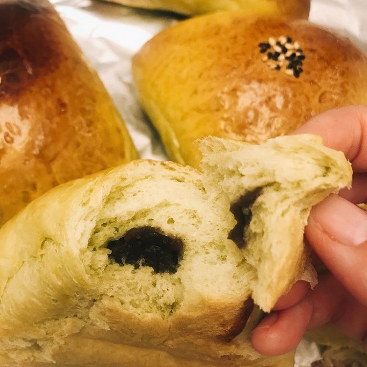 抹茶红豆包的做法
