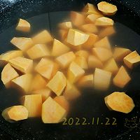 姜薯红枣煮汤团的做法图解2