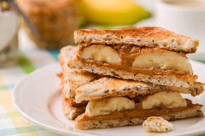 PB and Banana Sandwich