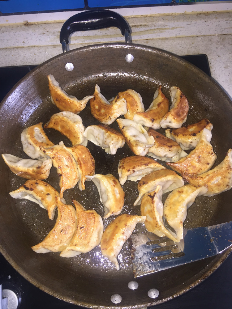 生煎牛肉锅贴的做法