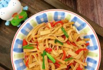 #素食主义#辣椒炒豆皮的做法