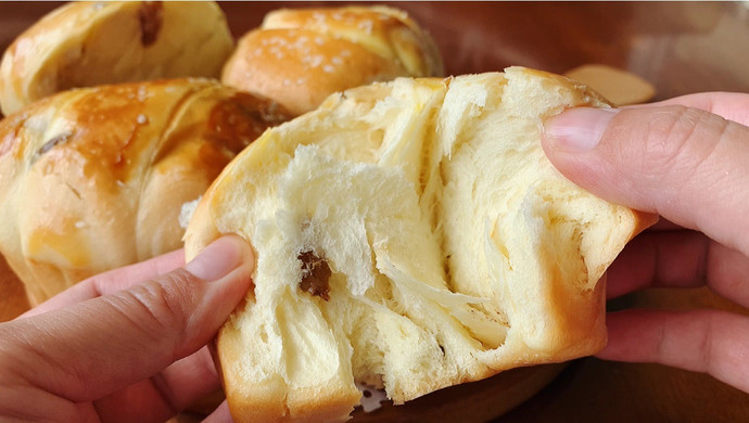 蒸出来的无水拉丝大面包