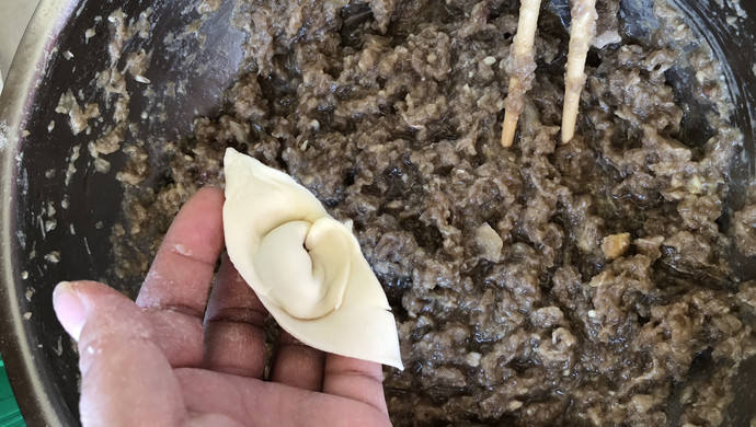 牛肉馅馄饨