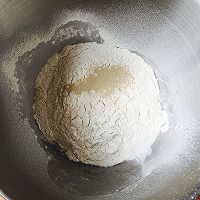 红糖果干软欧#跨界烤箱 探索味来#的做法图解2