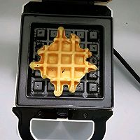 #好吃不上火#蓝莓酸奶华夫饼#麦子厨房早餐机#的做法图解7