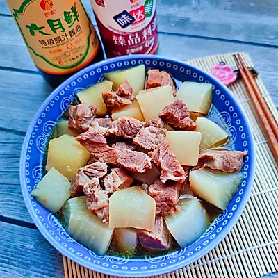 白萝卜炖牛肉