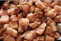 经典版果蒸与咸肉粽子的做法图解5