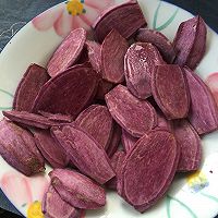 紫薯小米粥的做法图解1