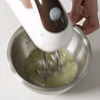 酸奶蛋清溶豆的做法图解7