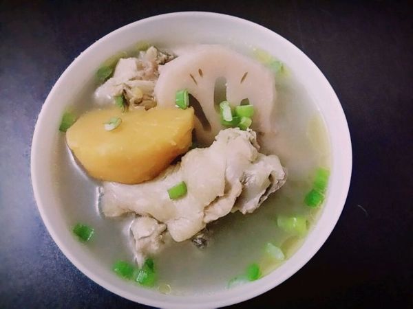 红薯莲藕鸡汤~宝宝版